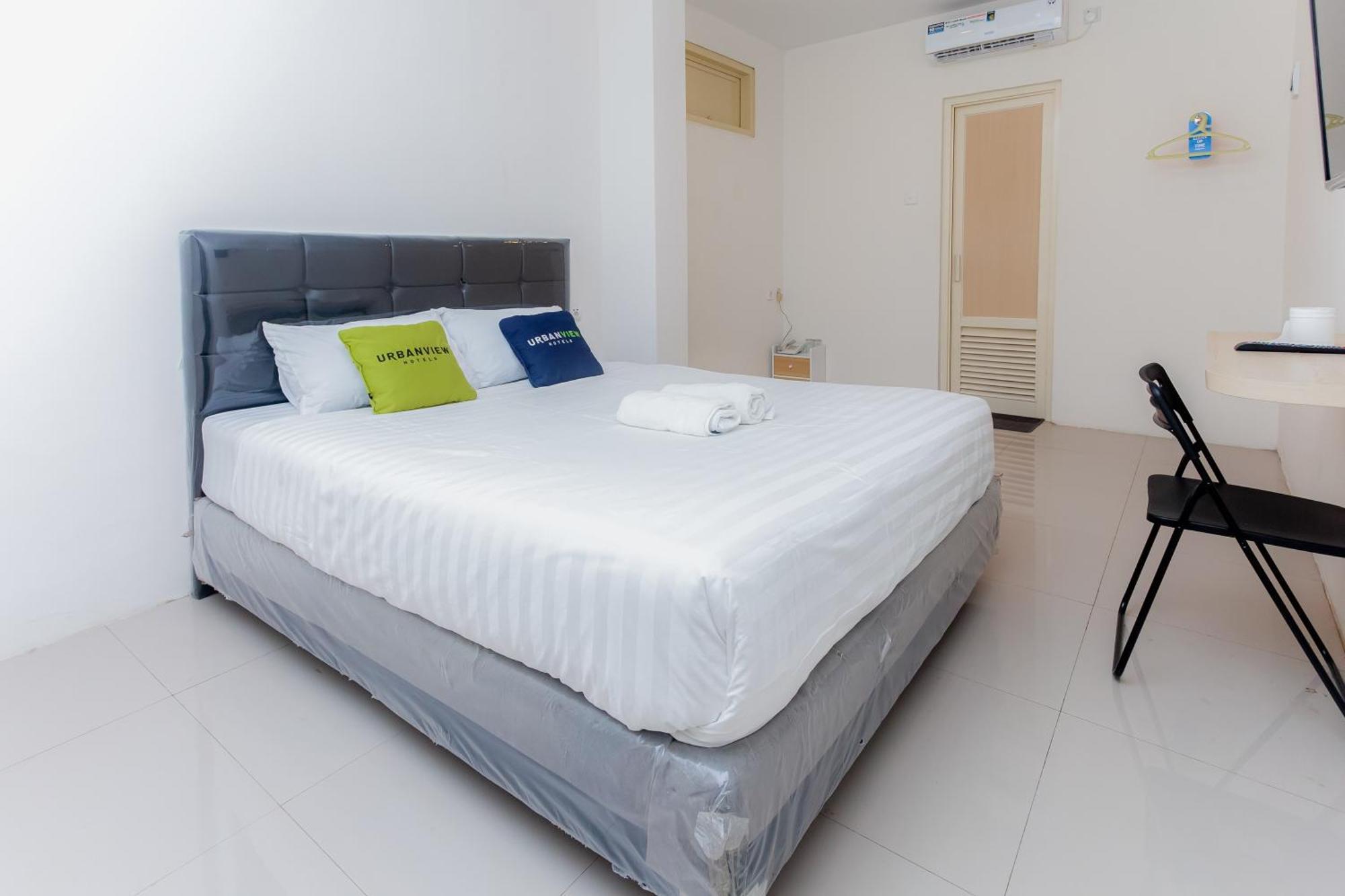 Urbanview Hotel Priority Samarinda By Reddoorz Экстерьер фото