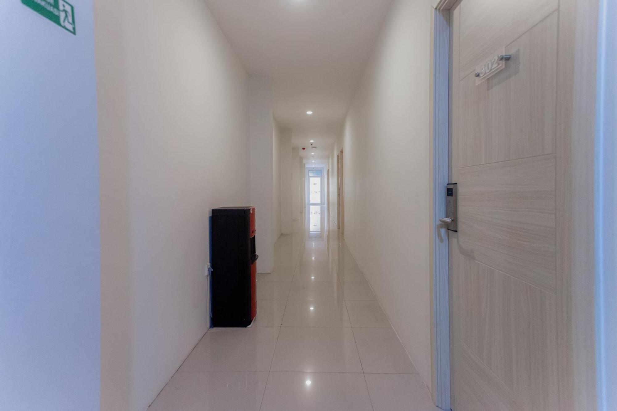 Urbanview Hotel Priority Samarinda By Reddoorz Экстерьер фото